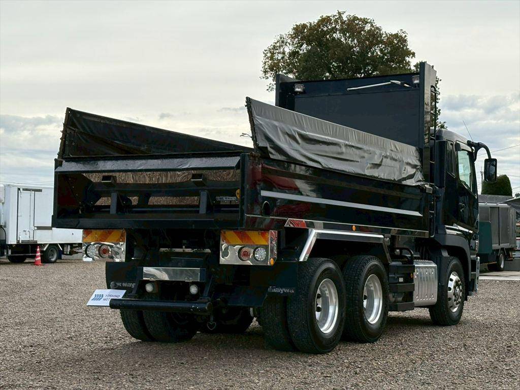 三菱ふそうスーパーグレートダンプ大型（10t）[写真04]