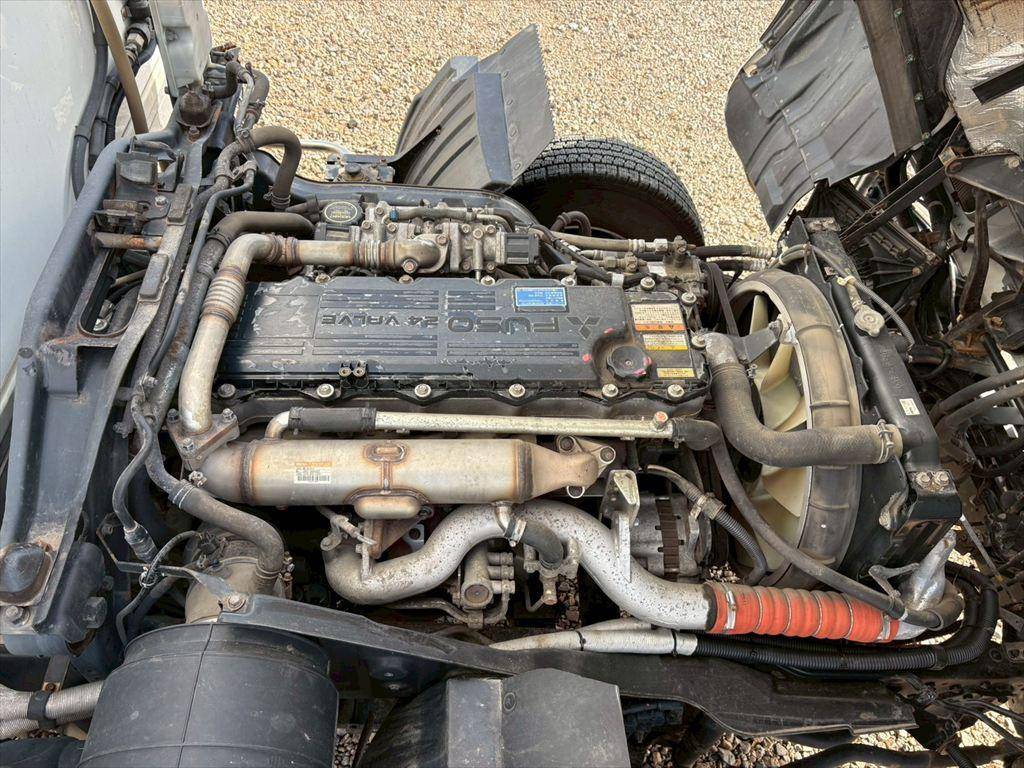 三菱ふそうファイター冷凍車（冷蔵車）中型（4t）[写真17]