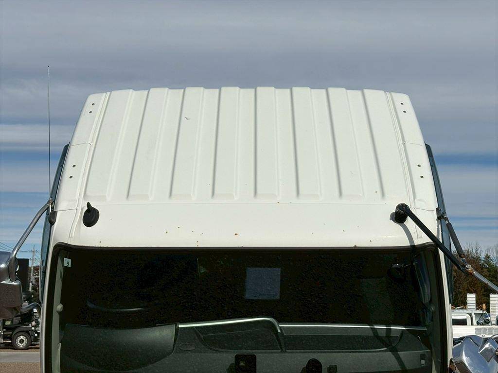 三菱ふそうファイター冷凍車（冷蔵車）中型（4t）[写真18]