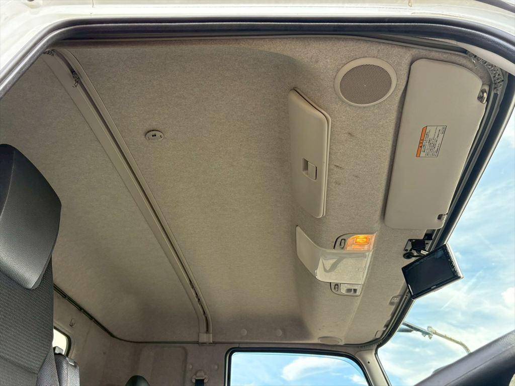 三菱ふそうファイター冷凍車（冷蔵車）中型（4t）[写真22]