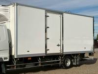 三菱ふそうファイター冷凍車（冷蔵車）中型（4t）[写真06]