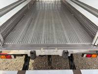 三菱ふそうファイター冷凍車（冷蔵車）中型（4t）[写真08]