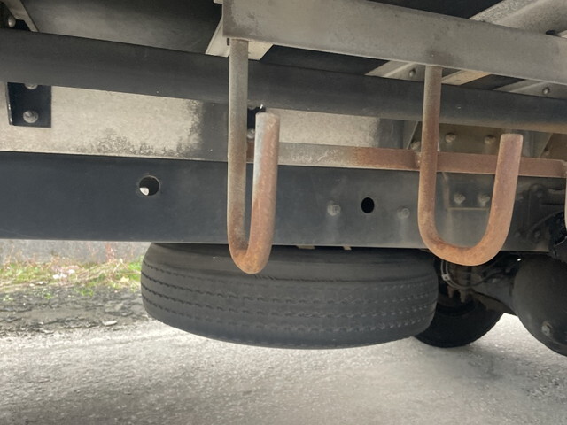 三菱ふそうファイターアルミウイング中型（4t）[写真20]