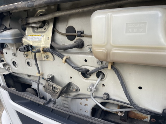 三菱ふそうファイターアルミウイング中型（4t）[写真06]