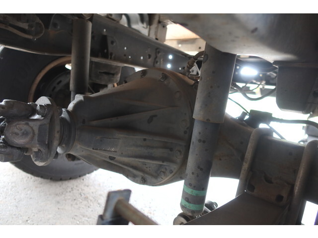 日野デュトロ平ボディ小型（2t・3t）[写真18]