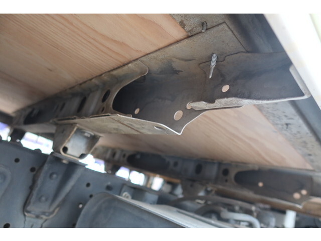 日野デュトロ平ボディ小型（2t・3t）[写真25]