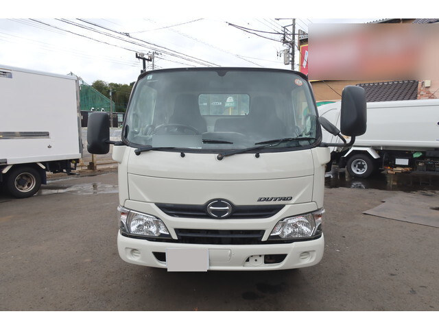 日野デュトロ平ボディ小型（2t・3t）[写真03]
