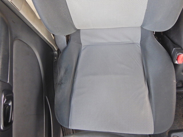 日野レンジャーアルミウイング中型（4t）[写真23]