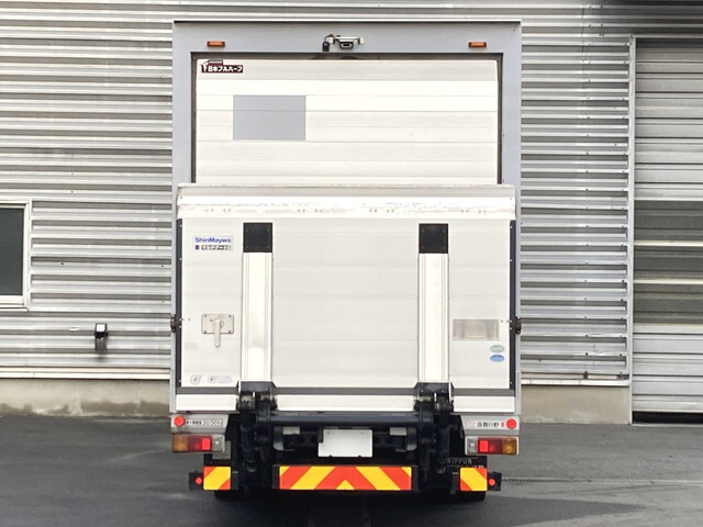 日野デュトロパネルバン小型（2t・3t）[写真02]