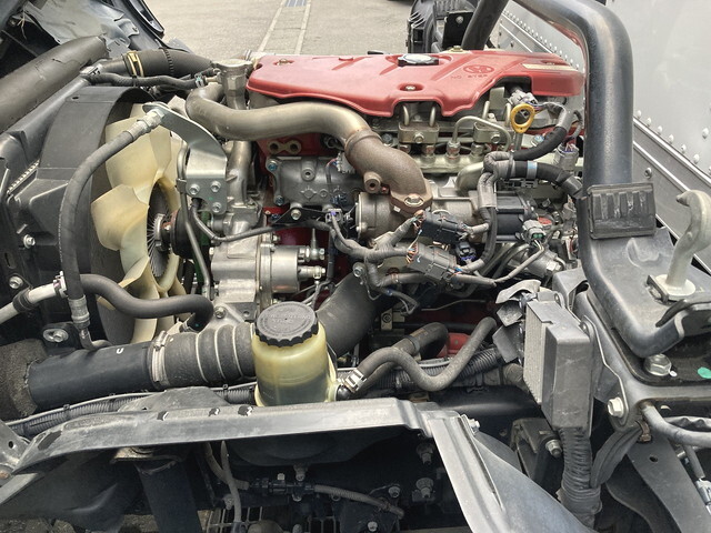 日野デュトロパネルバン小型（2t・3t）[写真31]