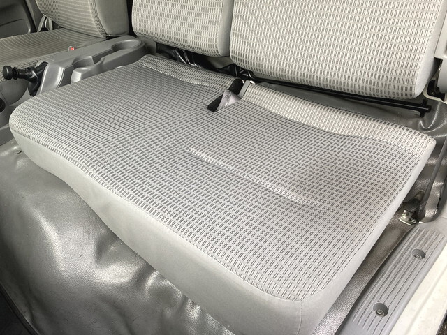 日野デュトロパネルバン小型（2t・3t）[写真38]