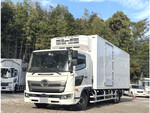 日野レンジャー冷蔵冷凍ウイング中型（4t）[写真01]