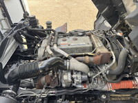 日野レンジャー冷蔵冷凍ウイング中型（4t）[写真28]