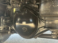 日野レンジャー冷蔵冷凍ウイング中型（4t）[写真38]