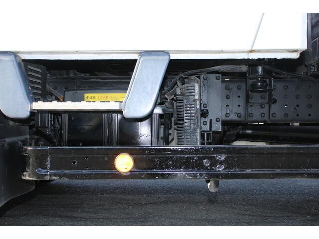 三菱ふそうキャンターダブルキャブ（Wキャブ）小型（2t・3t）[写真21]