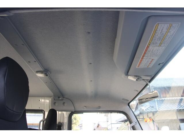 三菱ふそうキャンターダブルキャブ（Wキャブ）小型（2t・3t）[写真27]