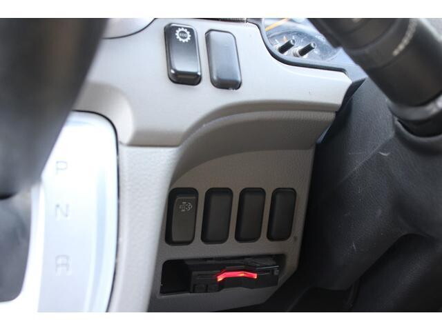 三菱ふそうキャンターダブルキャブ（Wキャブ）小型（2t・3t）[写真29]