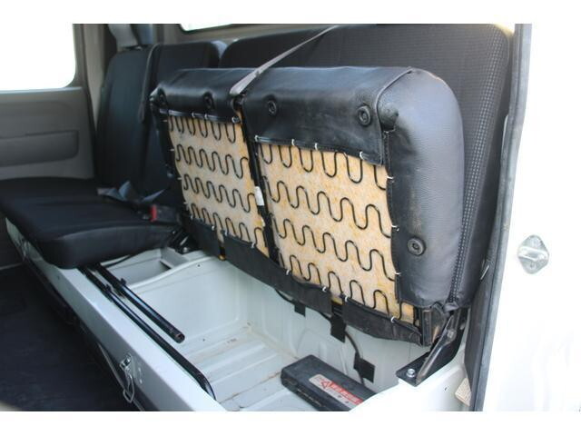 三菱ふそうキャンターダブルキャブ（Wキャブ）小型（2t・3t）[写真35]