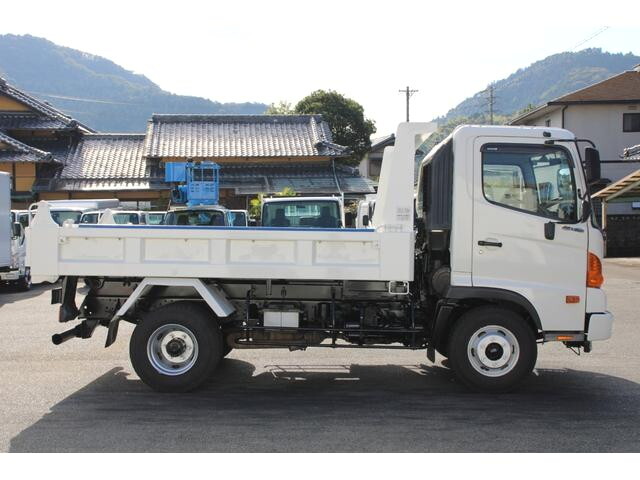 日野レンジャーダンプ中型（4t）[写真06]