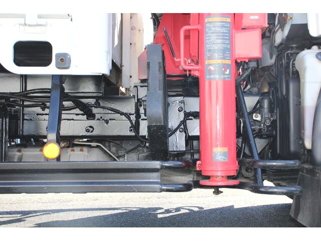 トヨタダイナクレーン3段小型（2t・3t）[写真21]