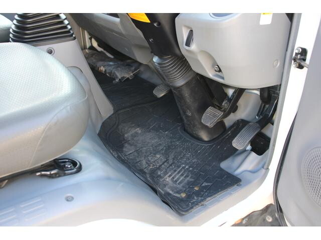 トヨタダイナクレーン3段小型（2t・3t）[写真37]