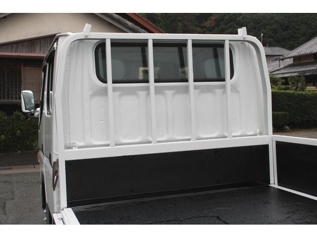 三菱ふそうキャンターダブルキャブ（Wキャブ）小型（2t・3t）[写真10]