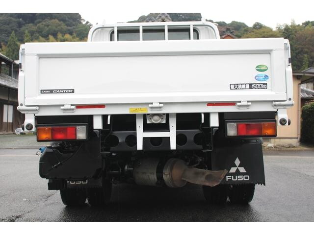 三菱ふそうキャンターダブルキャブ（Wキャブ）小型（2t・3t）[写真15]