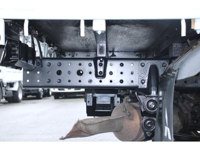 三菱ふそうキャンターダブルキャブ（Wキャブ）小型（2t・3t）[写真19]