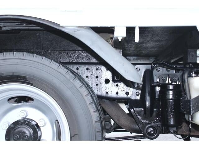 三菱ふそうキャンターダブルキャブ（Wキャブ）小型（2t・3t）[写真21]