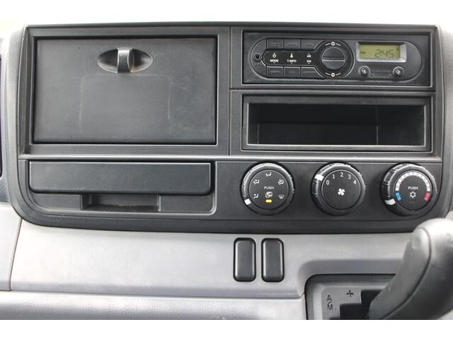 三菱ふそうキャンターダブルキャブ（Wキャブ）小型（2t・3t）[写真26]