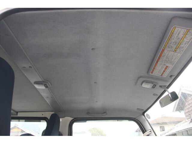 三菱ふそうキャンターダブルキャブ（Wキャブ）小型（2t・3t）[写真31]