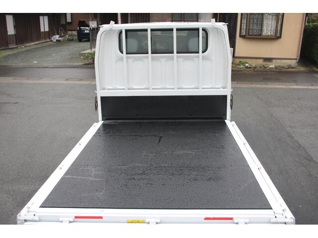 三菱ふそうキャンターダブルキャブ（Wキャブ）小型（2t・3t）[写真09]