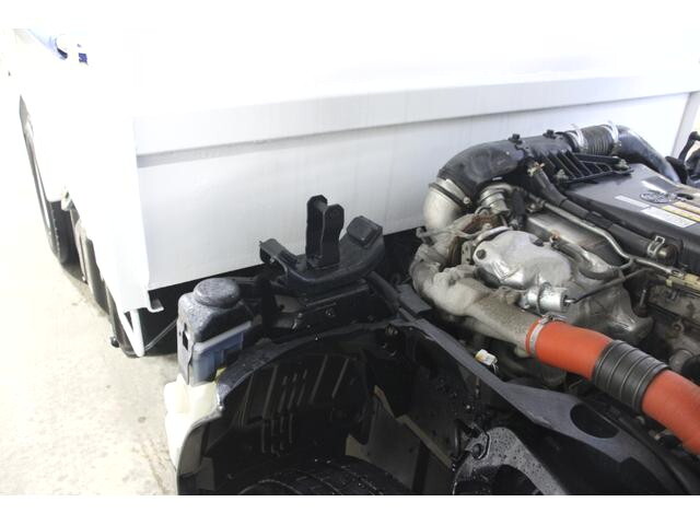 いすゞエルフダンプ小型（2t・3t）[写真12]