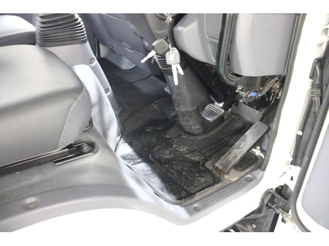 いすゞエルフダンプ小型（2t・3t）[写真39]