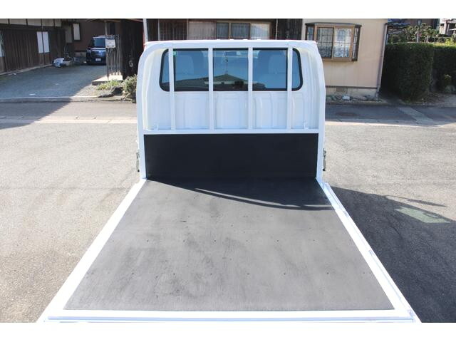 いすゞエルフダブルキャブ（Wキャブ）小型（2t・3t）[写真11]