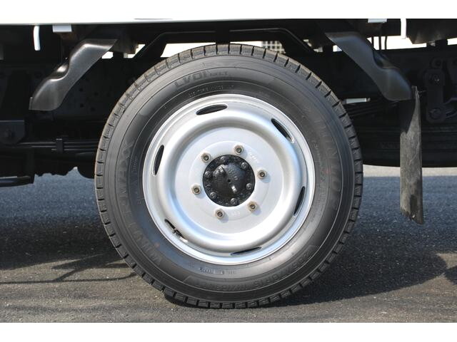 いすゞエルフダブルキャブ（Wキャブ）小型（2t・3t）[写真21]