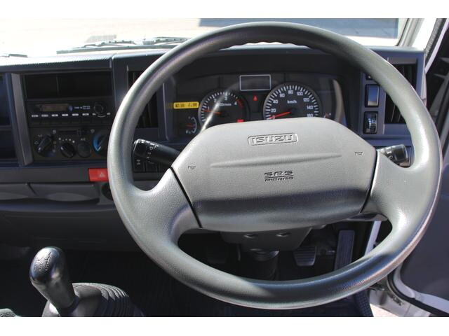 いすゞエルフダブルキャブ（Wキャブ）小型（2t・3t）[写真22]