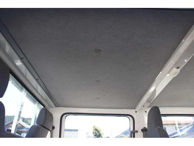 いすゞエルフダブルキャブ（Wキャブ）小型（2t・3t）[写真38]