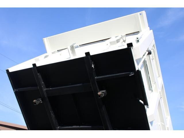 日野デュトロ深ダンプ（土砂禁ダンプ）小型（2t・3t）[写真22]