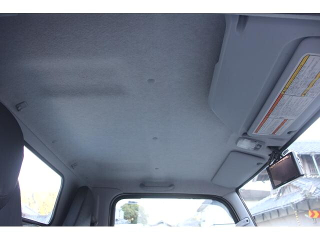 三菱ふそうキャンター高所作業車小型（2t・3t）[写真39]