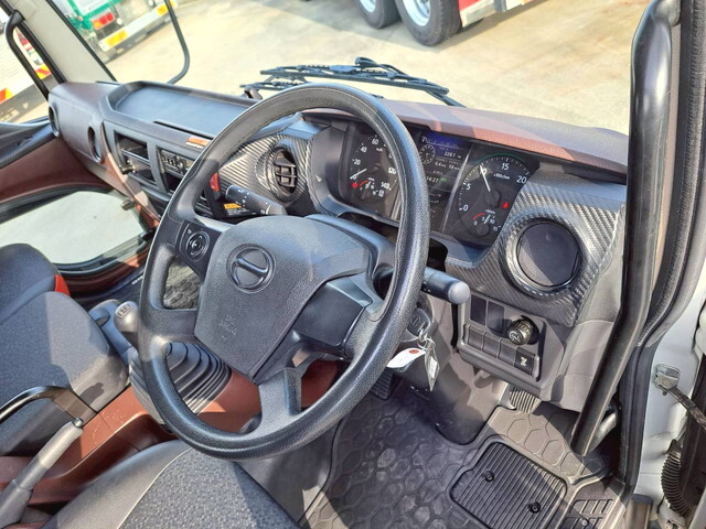 日野レンジャークレーン付中型（4t）[写真12]