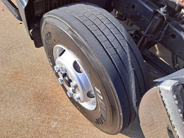 日野レンジャークレーン付中型（4t）[写真32]