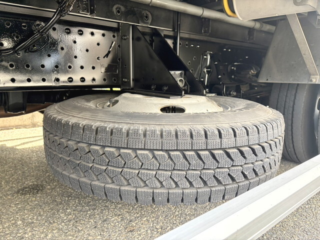 いすゞエルフアルミウイング小型（2t・3t）[写真24]