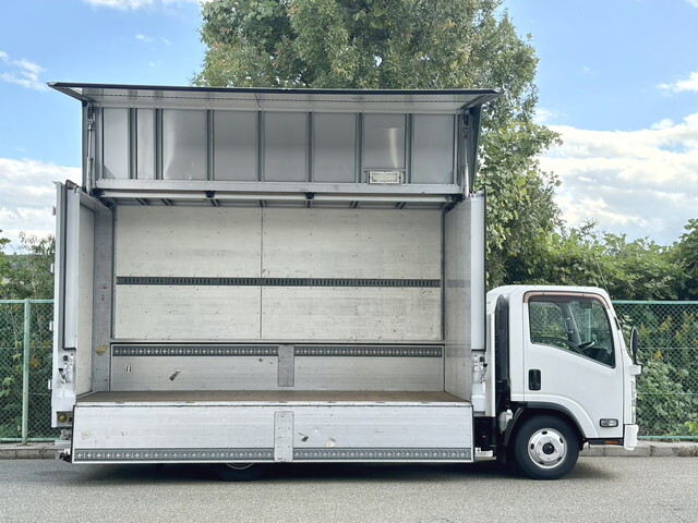 いすゞエルフアルミウイング小型（2t・3t）[写真06]