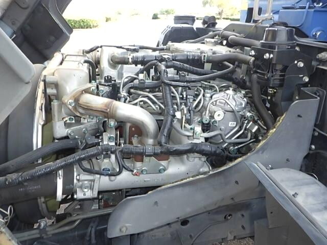 日野レンジャーパッカー車（塵芥車）増トン（6t・8t）[写真29]