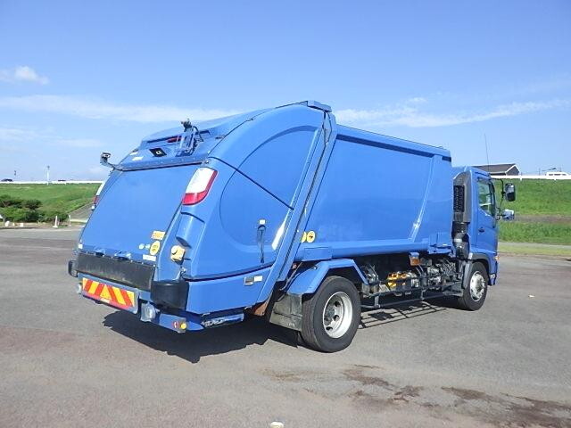 日野レンジャーパッカー車（塵芥車）増トン（6t・8t）[写真04]