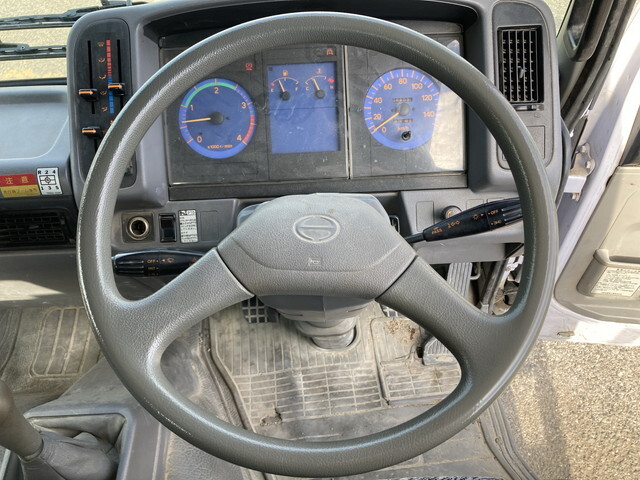 日野レンジャークレーン5段中型（4t）[写真35]