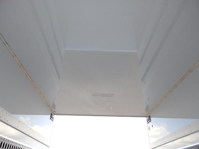 日野デュトロ冷凍車（冷蔵車）小型（2t・3t）[写真10]