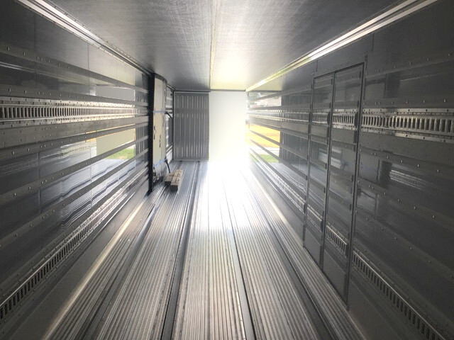 その他のメーカーその他の車種冷蔵冷凍トレーラー大型（10t）[写真12]