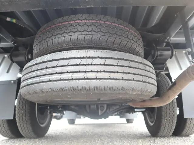 トヨタダイナ幌車小型（2t・3t）[写真16]